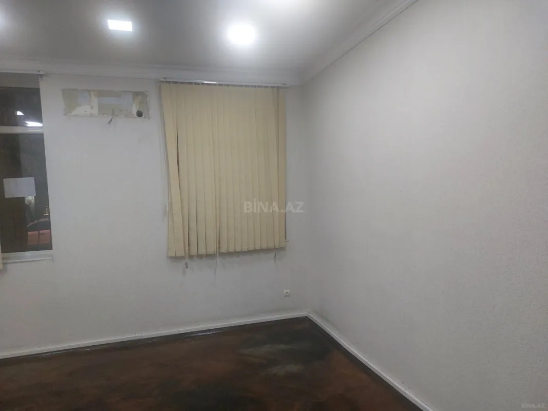 Kirayə verilir 3 otaqlı ofis 65 m²