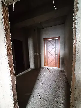 Satılır 4 otaqlı mənzil 205 m²