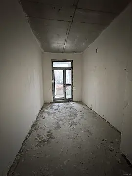 Satılır 3 otaqlı mənzil 147 m²