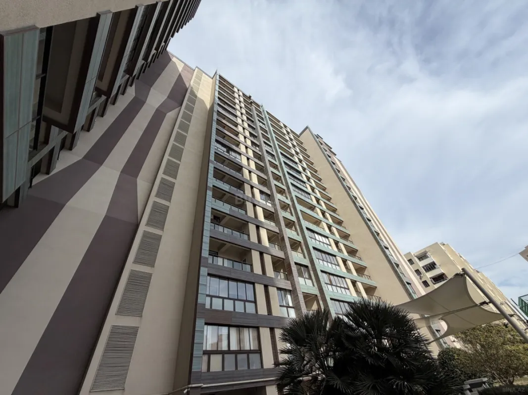 Kirayə verilir 2 otaqlı mənzil 72 m²