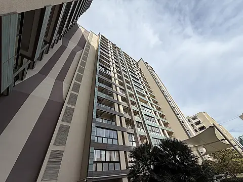 Kirayə verilir 2 otaqlı mənzil 72 m²