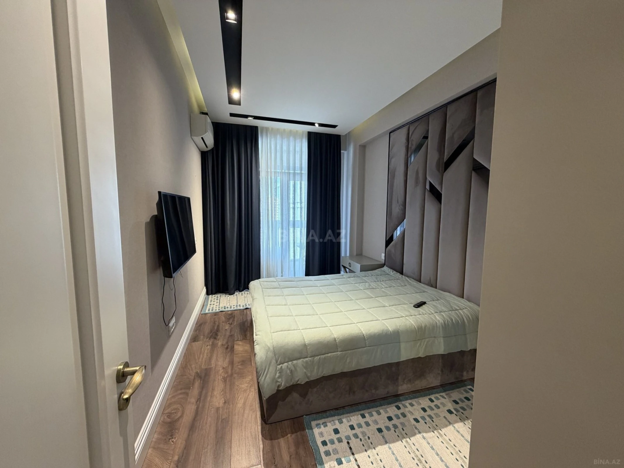 Kirayə verilir 2 otaqlı mənzil 72 m²