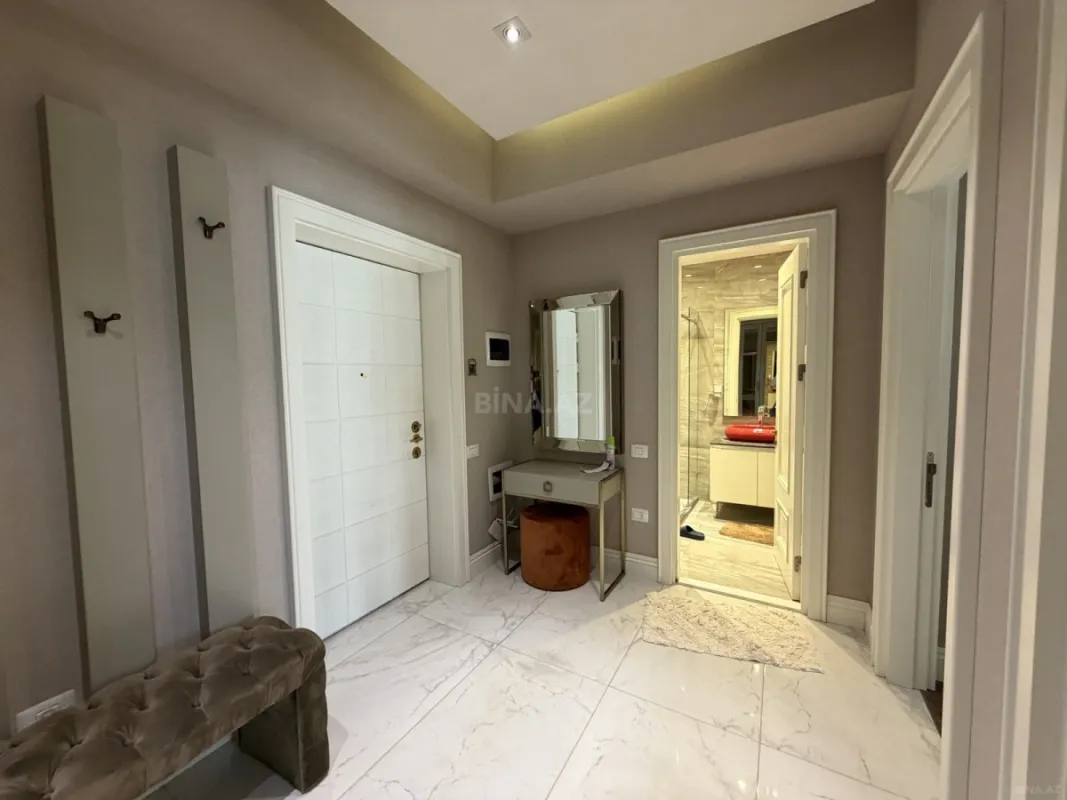 Kirayə verilir 2 otaqlı mənzil 72 m²