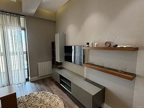 Kirayə verilir 2 otaqlı mənzil 72 m²