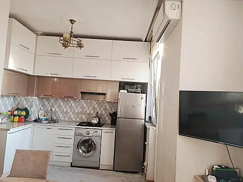 Satılır 2 otaqlı mənzil 41 m²