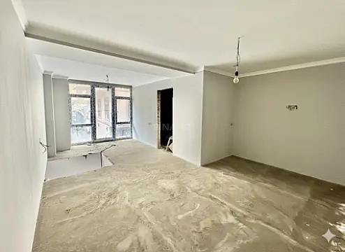 Satılır obyekt 53 m²