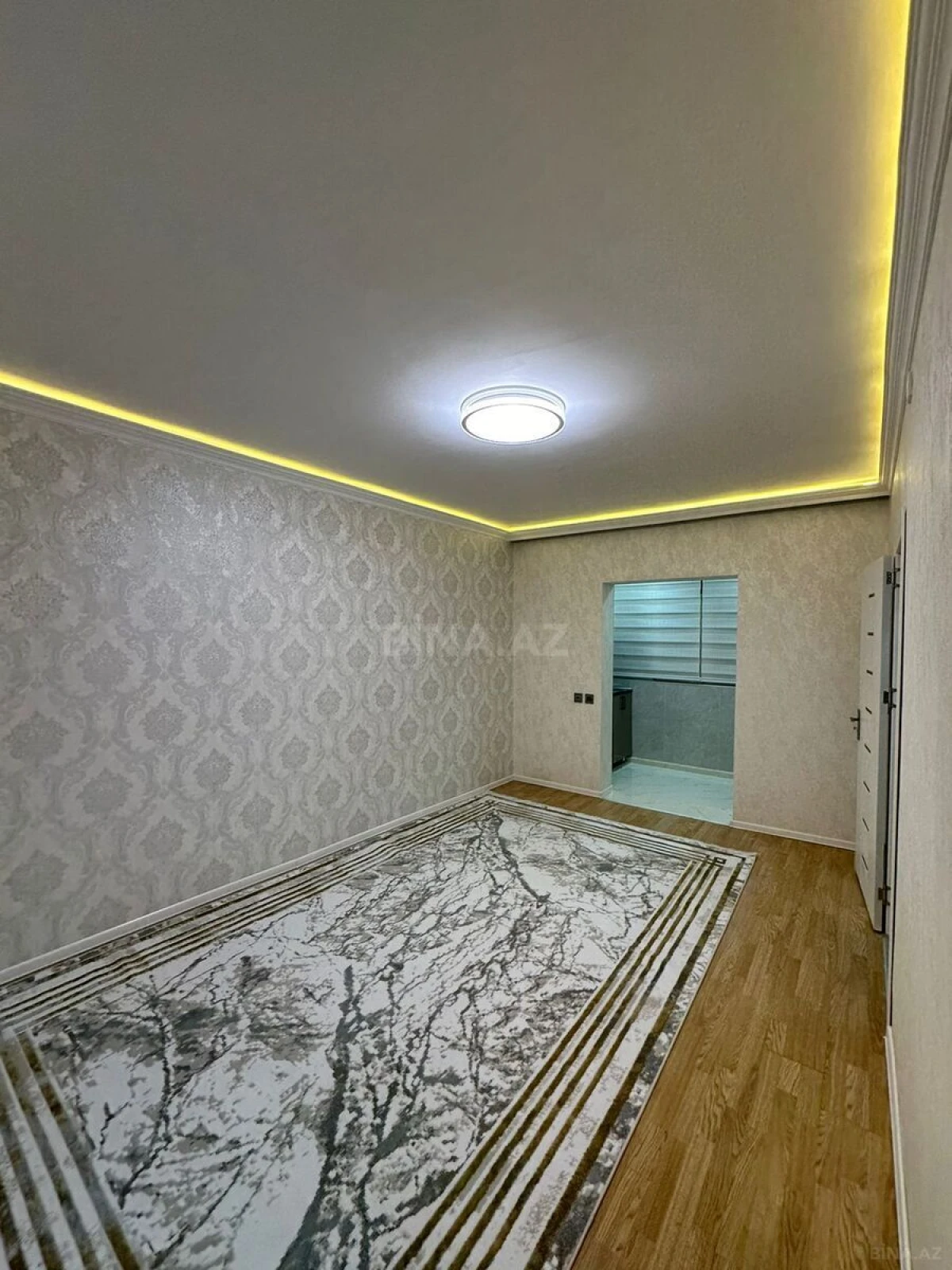 Satılır 2 otaqlı mənzil 45 m²