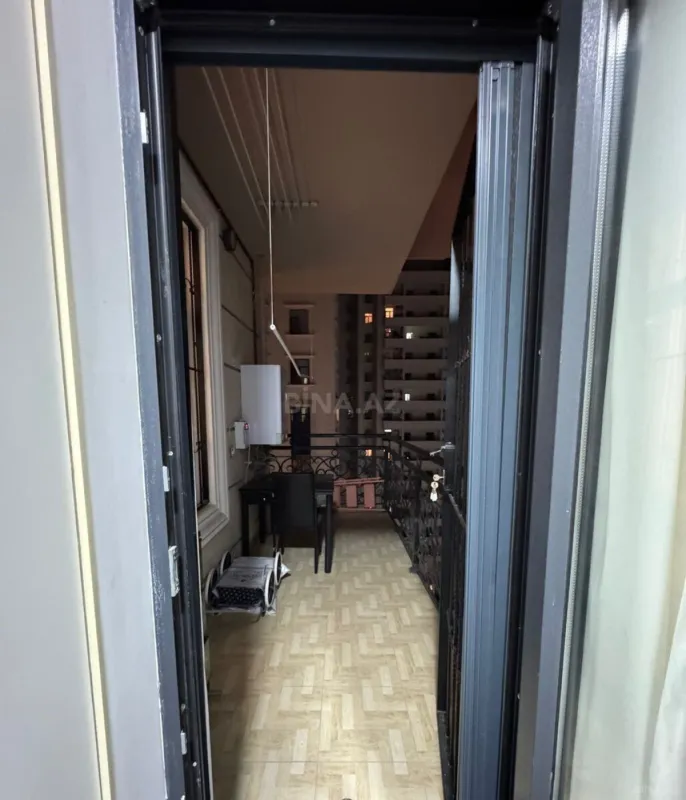Satılır 3 otaqlı mənzil 90 m²