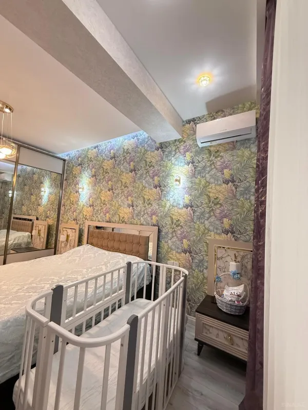 Satılır 2 otaqlı mənzil 70 m²