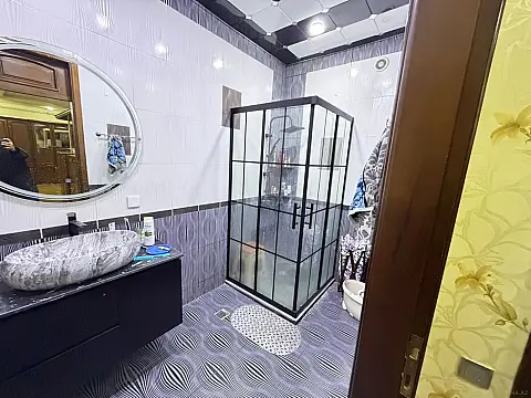 Kirayə verilir 3 otaqlı mənzil 105 m²