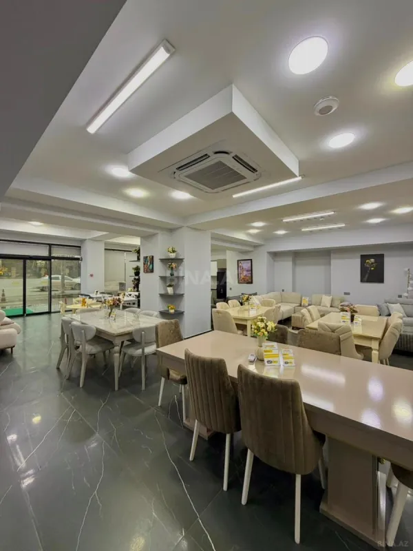 Satılır obyekt 750 m²