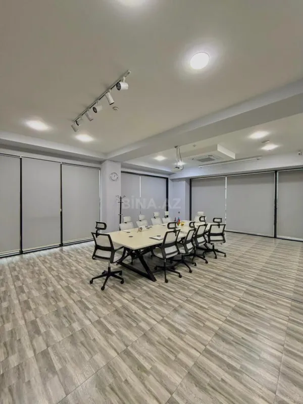 Satılır obyekt 750 m²