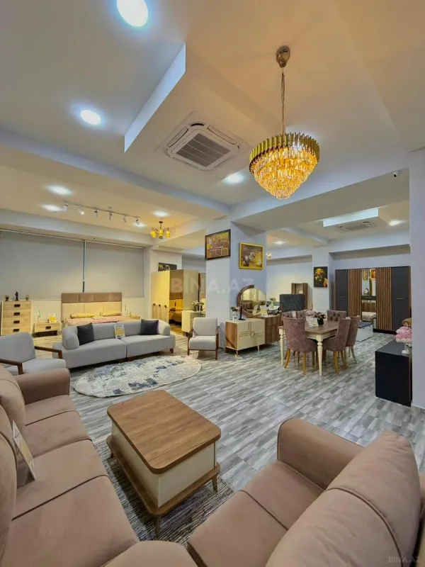 Satılır obyekt 750 m²