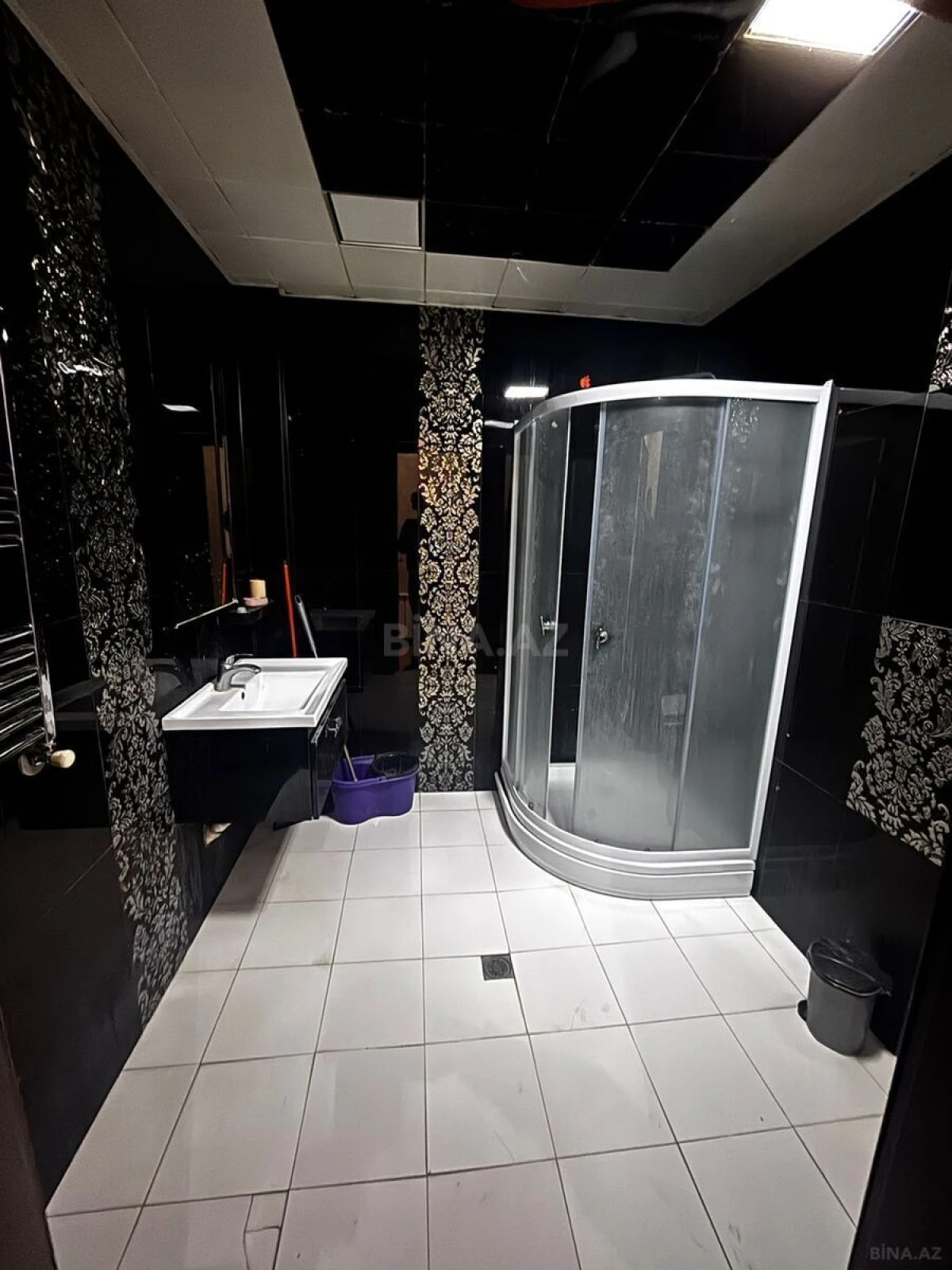 Kirayə verilir 3 otaqlı mənzil 120 m²