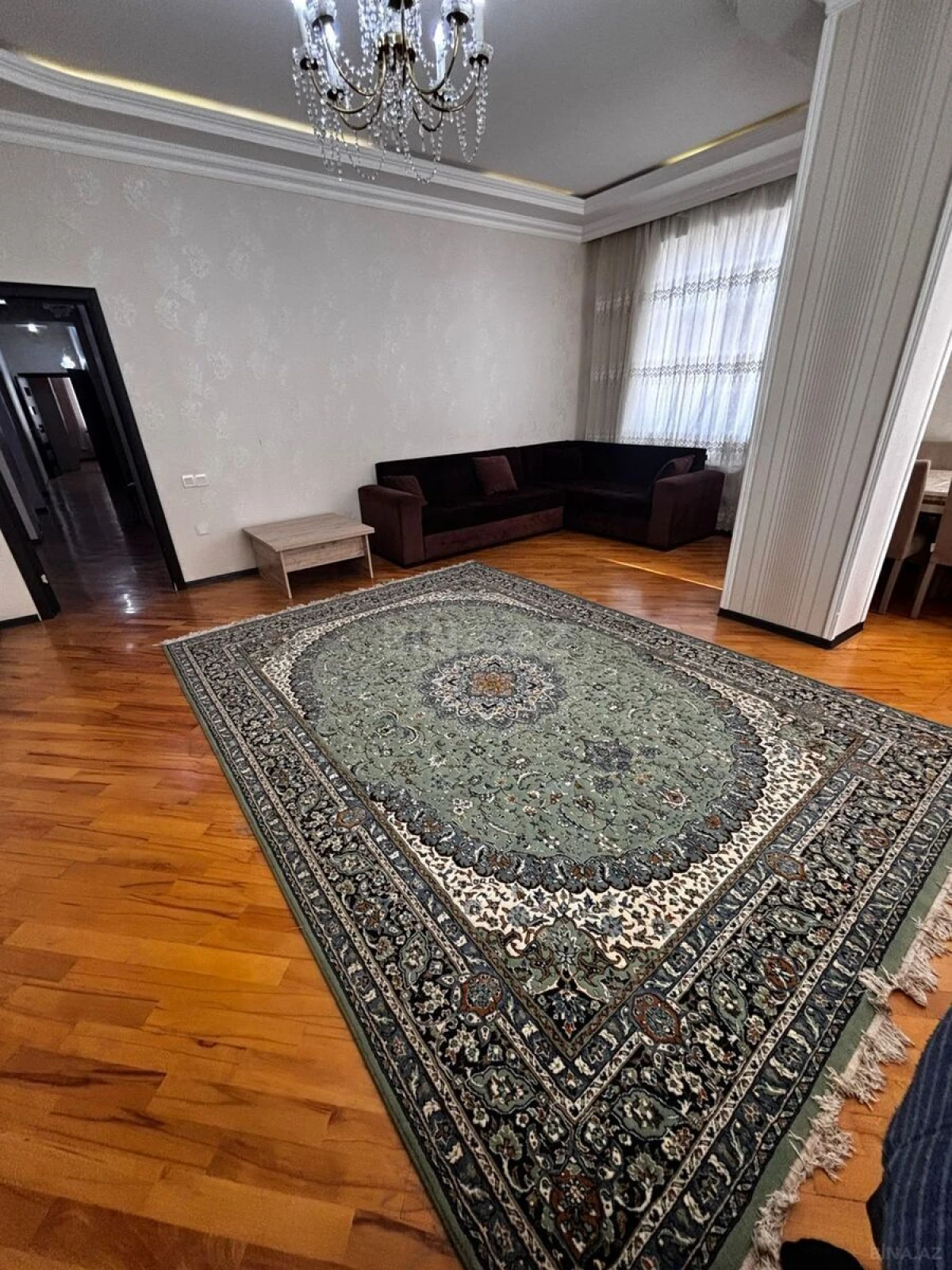 Kirayə verilir 3 otaqlı mənzil 120 m²