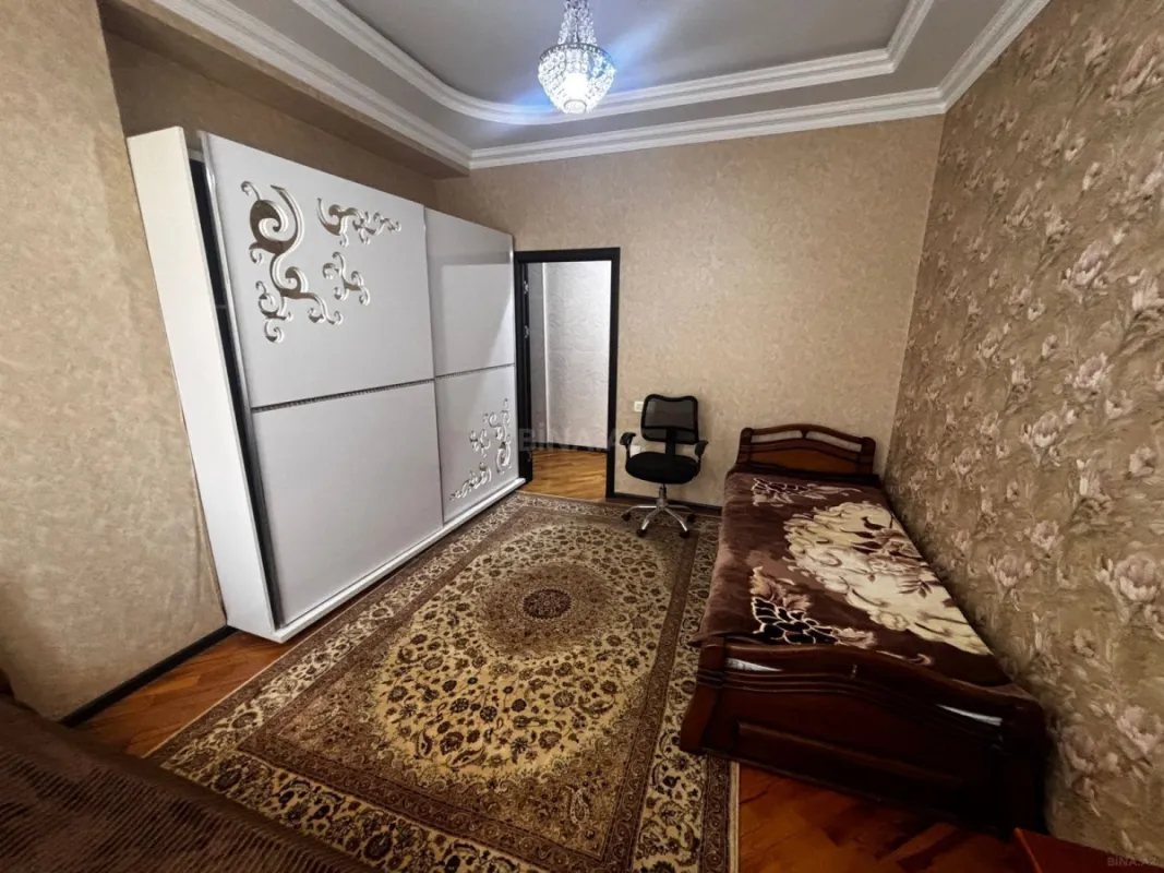Kirayə verilir 3 otaqlı mənzil 120 m²