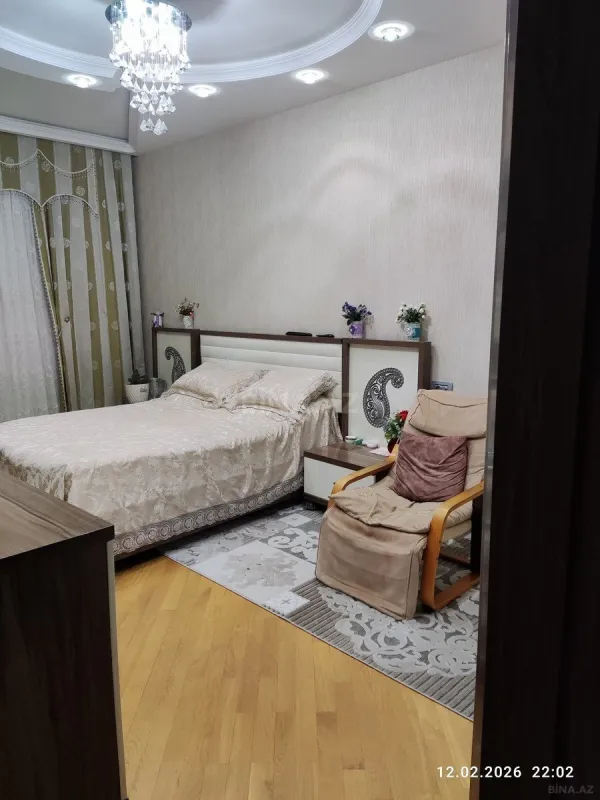Satılır 3 otaqlı mənzil 127 m²