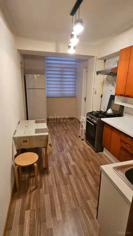 Kirayə verilir 3 otaqlı mənzil 90 m²