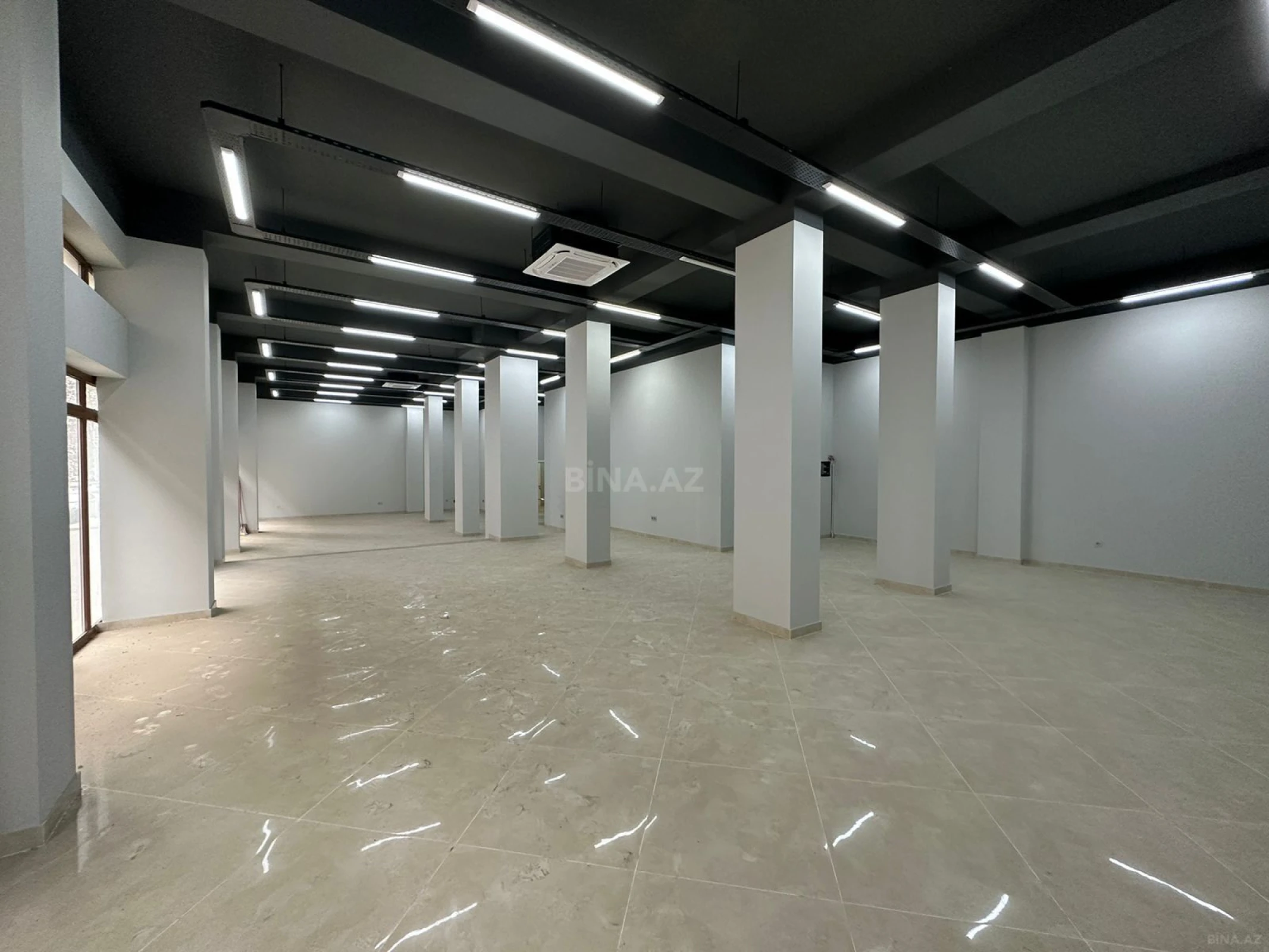 Kirayə verilir obyekt 476 m²