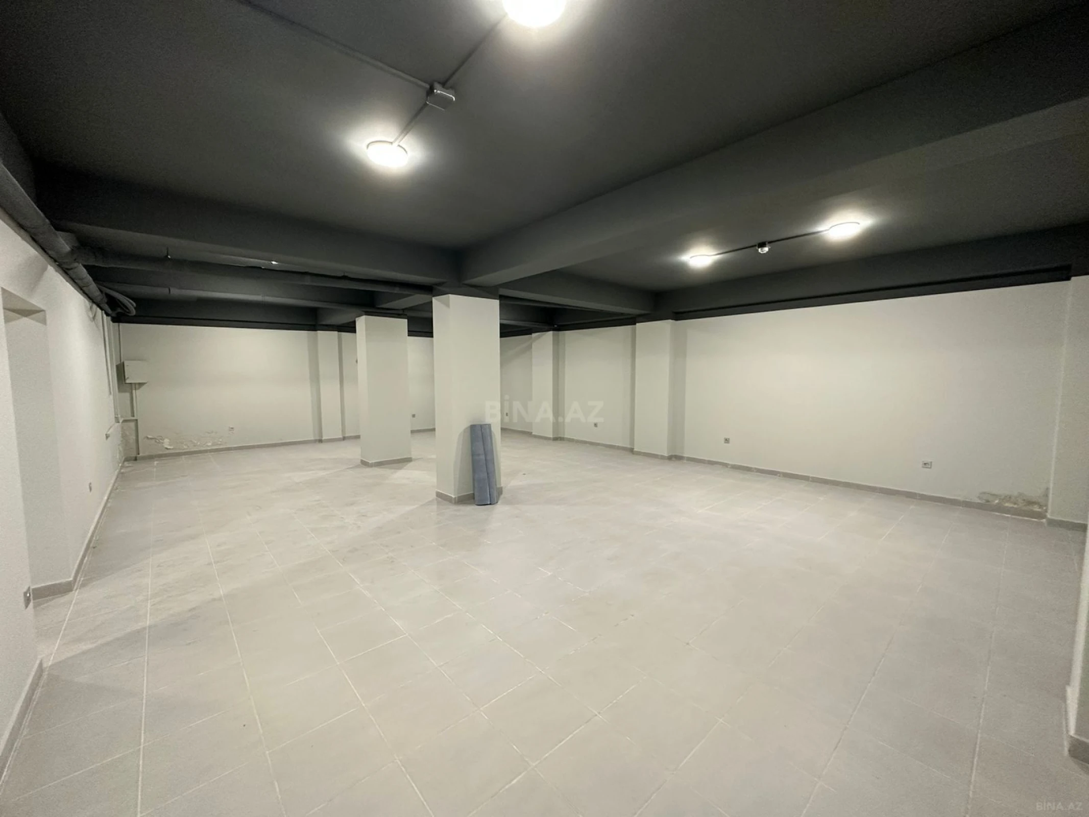 Kirayə verilir obyekt 476 m²