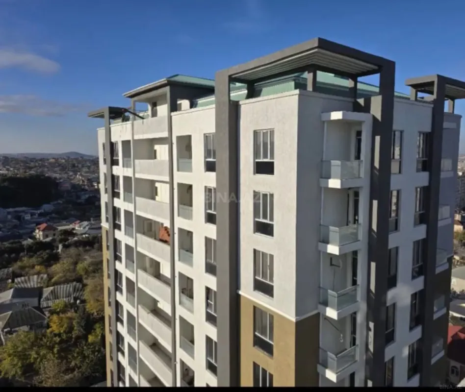 Satılır 3 otaqlı mənzil 97 m²