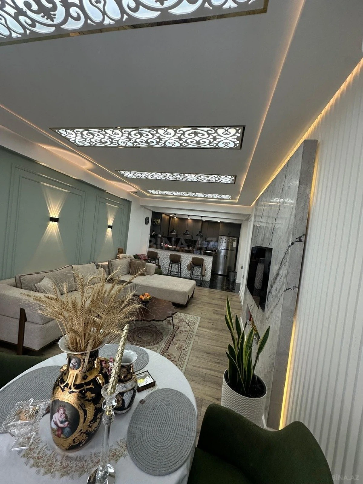 Satılır 3 otaqlı mənzil 110 m²