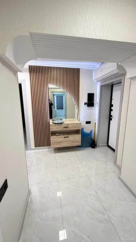 Kirayə verilir 4 otaqlı mənzil 100 m²