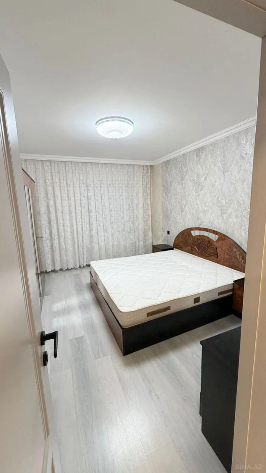 Kirayə verilir 4 otaqlı mənzil 100 m²