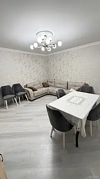 Kirayə verilir 4 otaqlı mənzil 100 m²