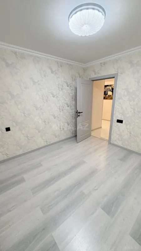 Kirayə verilir 4 otaqlı mənzil 100 m²