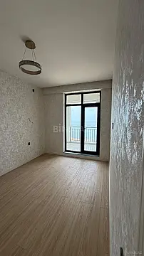 Kirayə verilir 2 otaqlı mənzil 66 m²