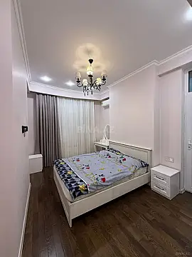 Satılır 3 otaqlı mənzil 120 m²
