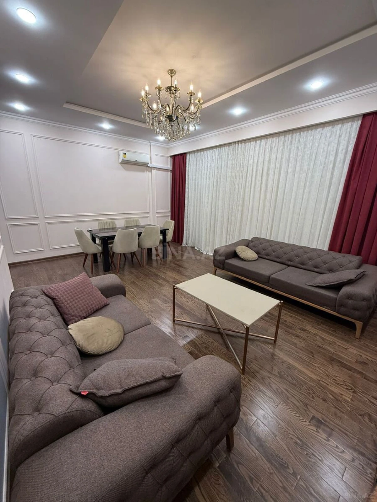 Satılır 3 otaqlı mənzil 120 m²