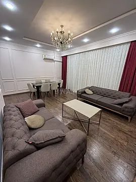 Satılır 3 otaqlı mənzil 120 m²