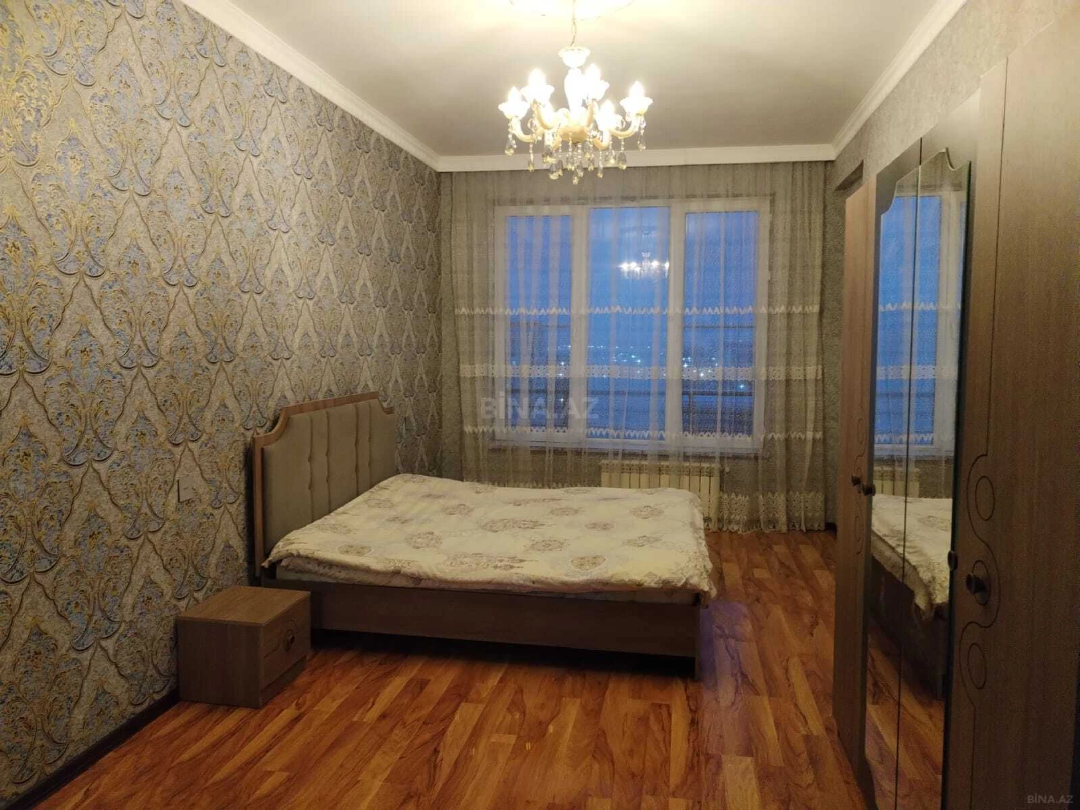 Kirayə verilir 3 otaqlı mənzil 95 m²