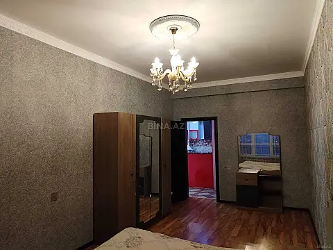 Kirayə verilir 3 otaqlı mənzil 95 m²