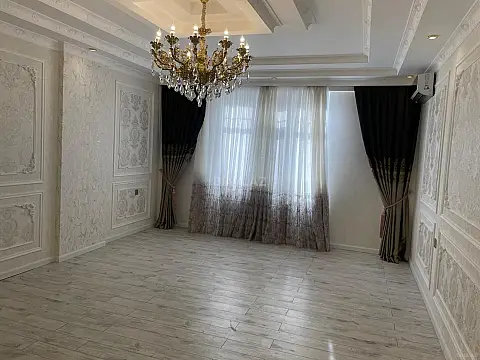 Satılır 3 otaqlı mənzil 145 m²