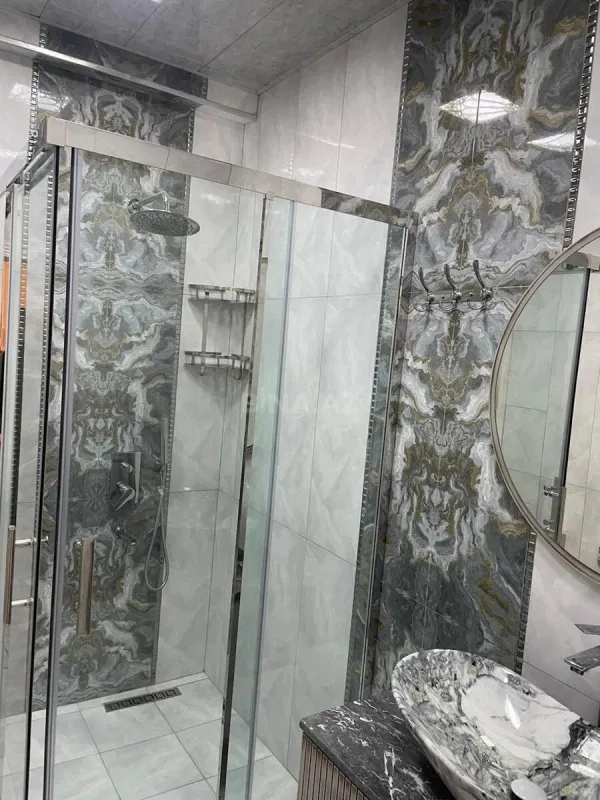 Satılır 3 otaqlı mənzil 145 m²