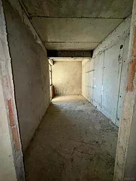 Satılır 3 otaqlı mənzil 135 m²