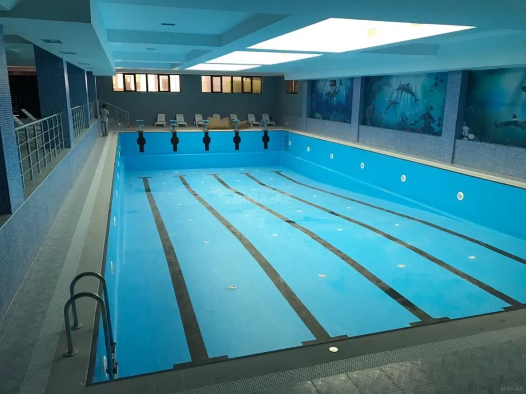 Satılır 3 otaqlı mənzil 155 m²