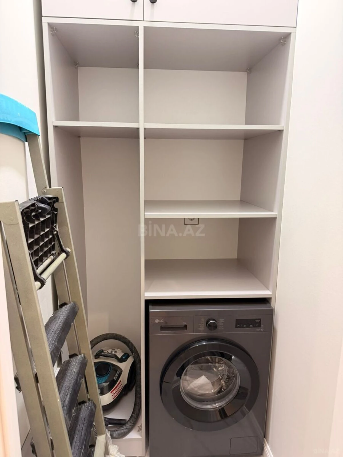 Kirayə verilir 2 otaqlı mənzil 92 m²