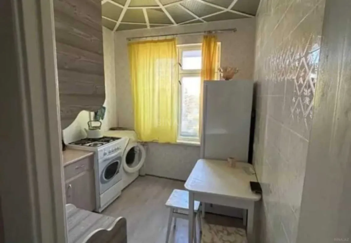 Kirayə verilir 2 otaqlı mənzil 60 m²