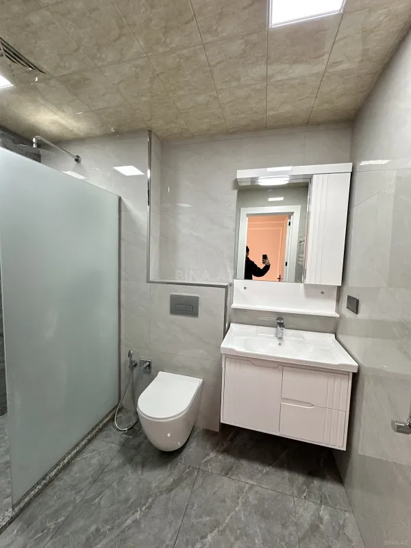 Satılır 3 otaqlı mənzil 110 m²