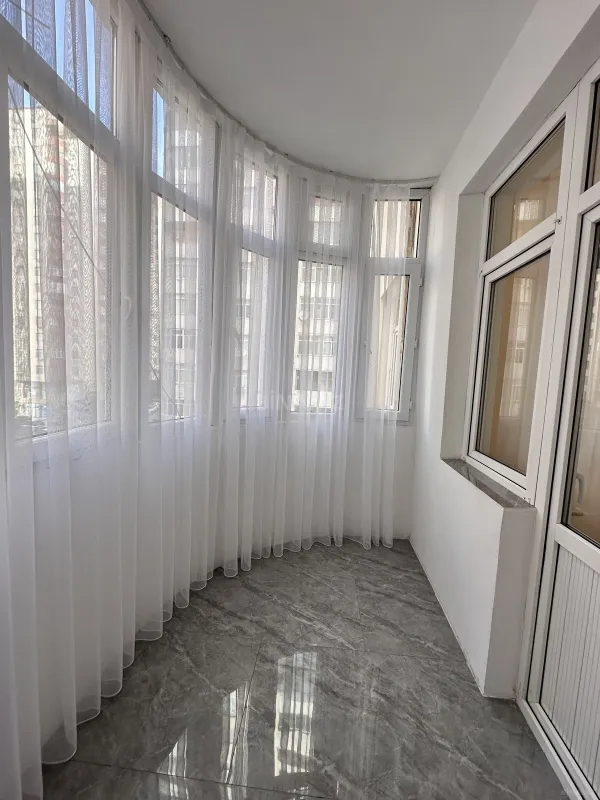 Satılır 3 otaqlı mənzil 110 m²