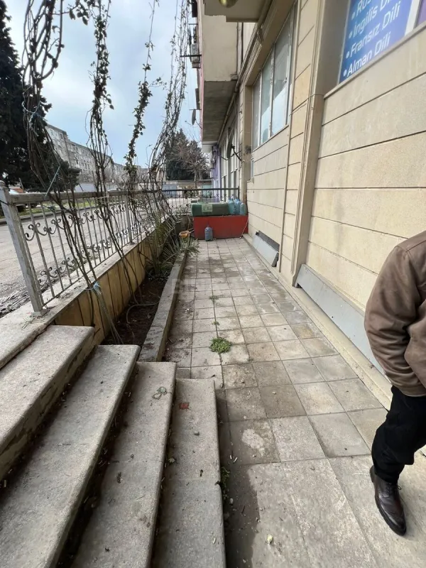 Kirayə verilir obyekt 200 m²