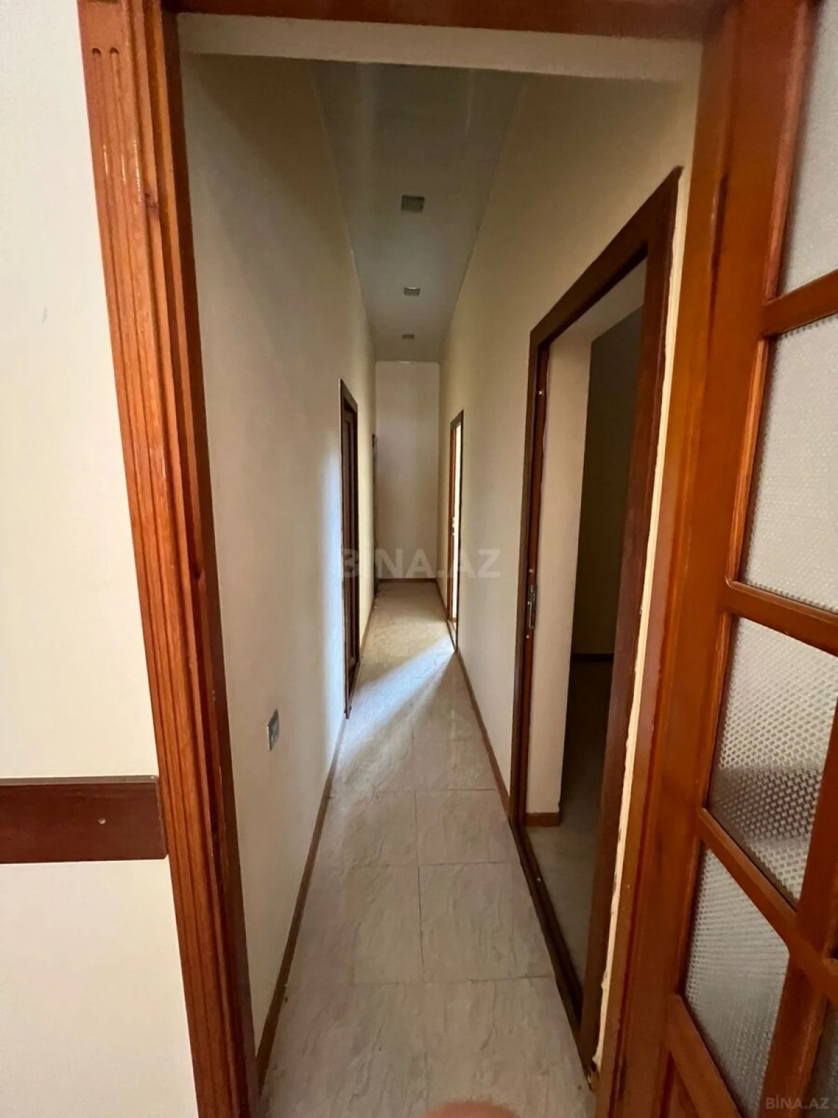 Kirayə verilir obyekt 200 m²