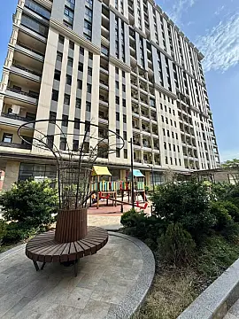 Satılır 3 otaqlı mənzil 114 m²