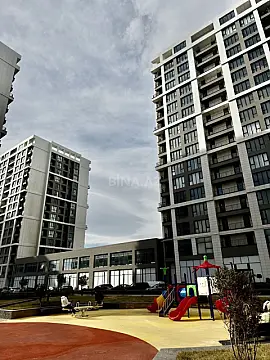 Satılır 3 otaqlı mənzil 117.5 m²