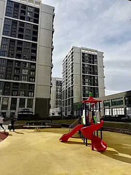 Satılır 3 otaqlı mənzil 117.5 m² — Bakı, Bakıxanov 3 otaq 117.50 m²