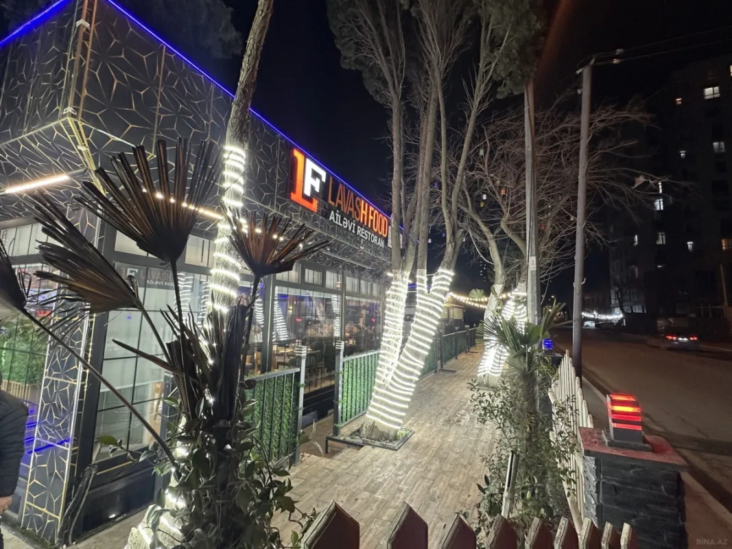 Satılır obyekt 310 m²